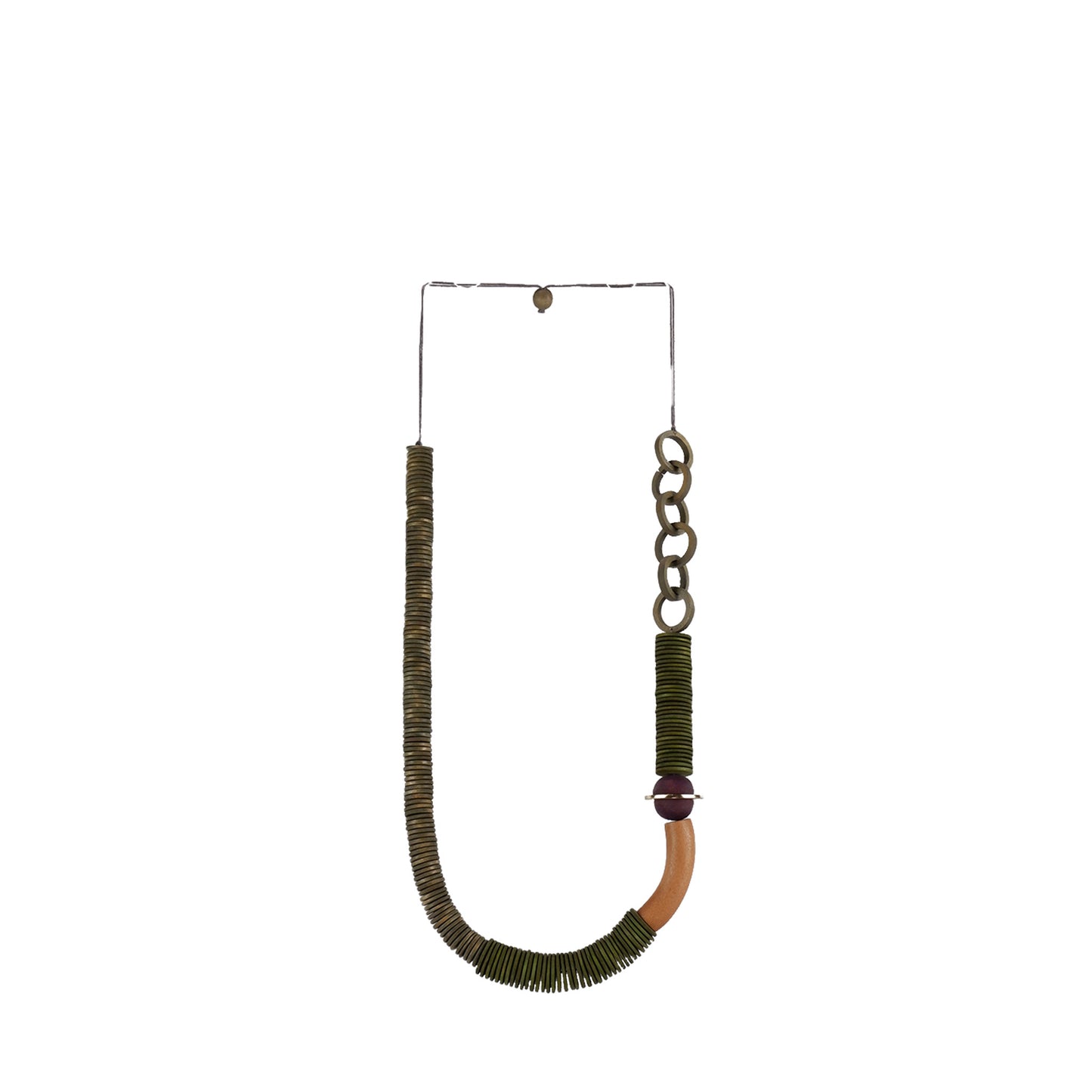 Handmade green wooden necklace featuring flat wooden discs and a metal accent. A unique, eco-friendly, artisan-crafted jewelry piece with a modern touch.

