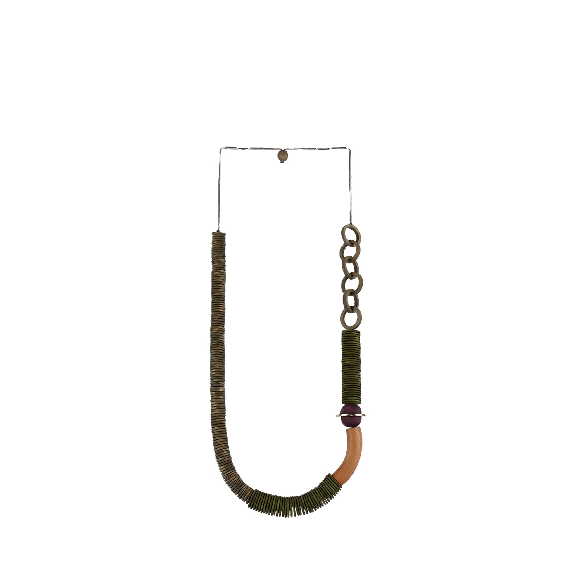 Handmade green wooden necklace featuring flat wooden discs and a metal accent. A unique, eco-friendly, artisan-crafted jewelry piece with a modern touch.

